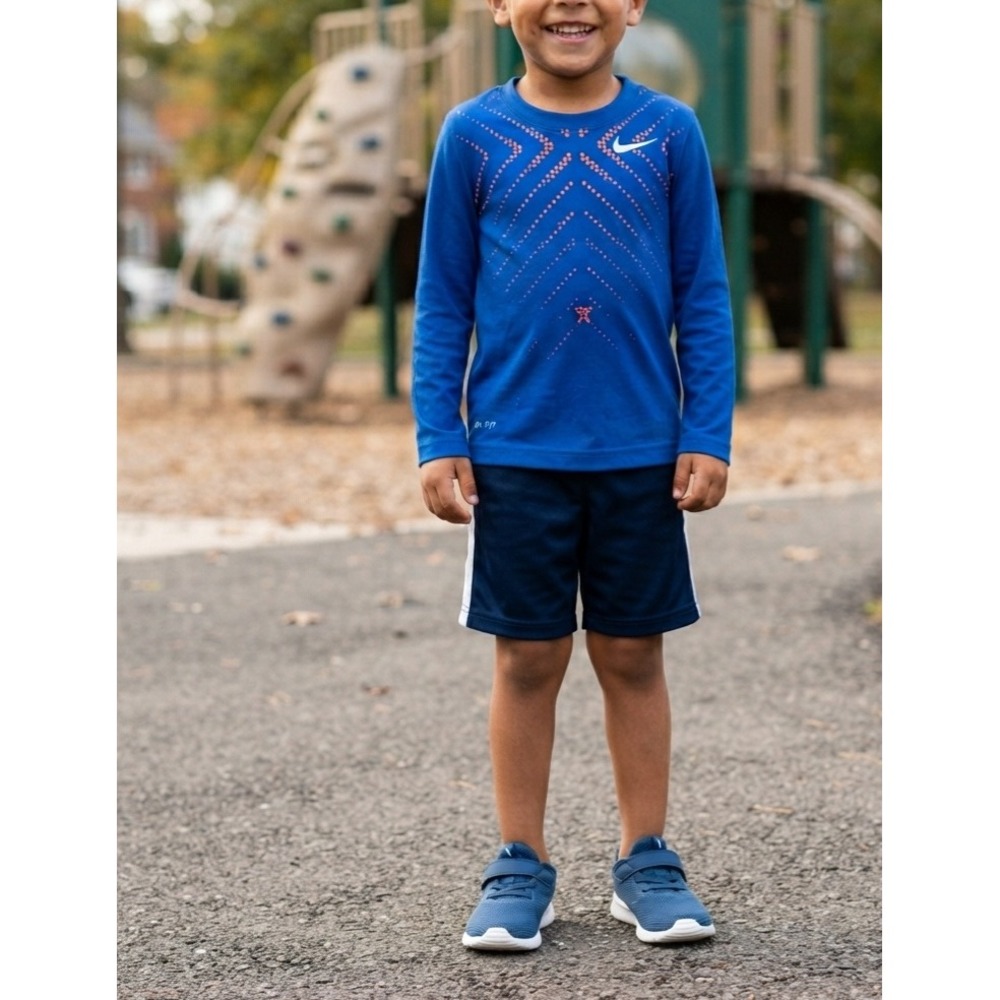Nike Boys Dri-FIT Blue Geometric Long Sleeve Active Top Size 5 617847-081